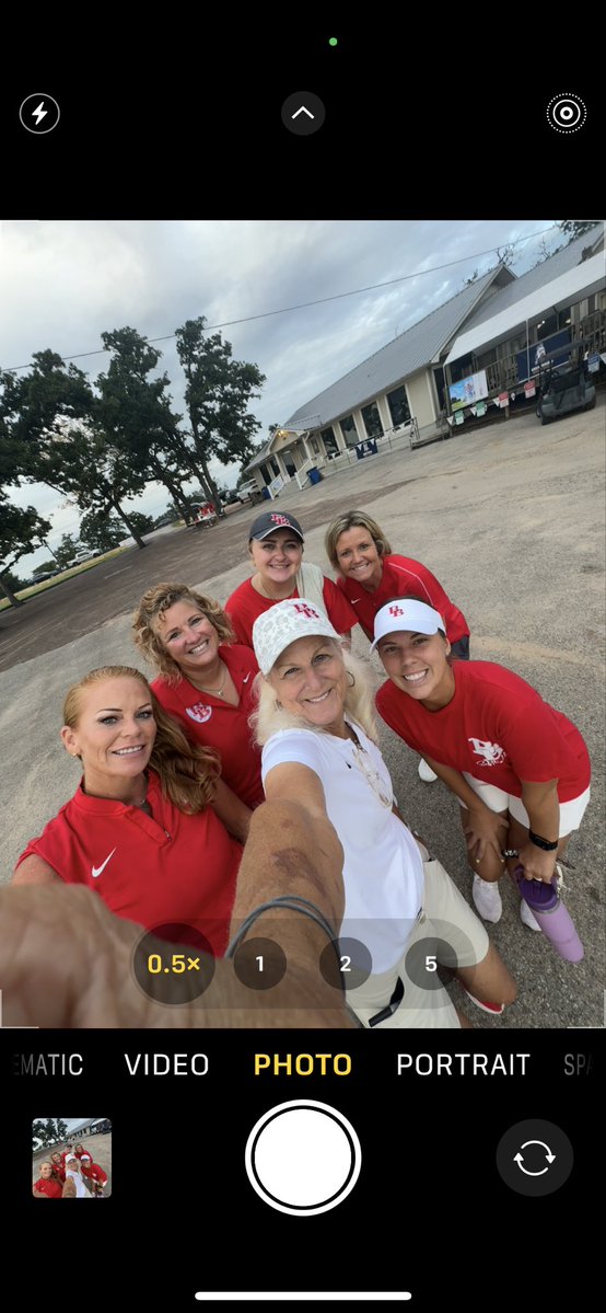 CoachBrewer9's tweet image. Morning Brahmanette Crew working the 37th Booster Club Golf Tournament!!!
5:30 am is Early!!!!🤣