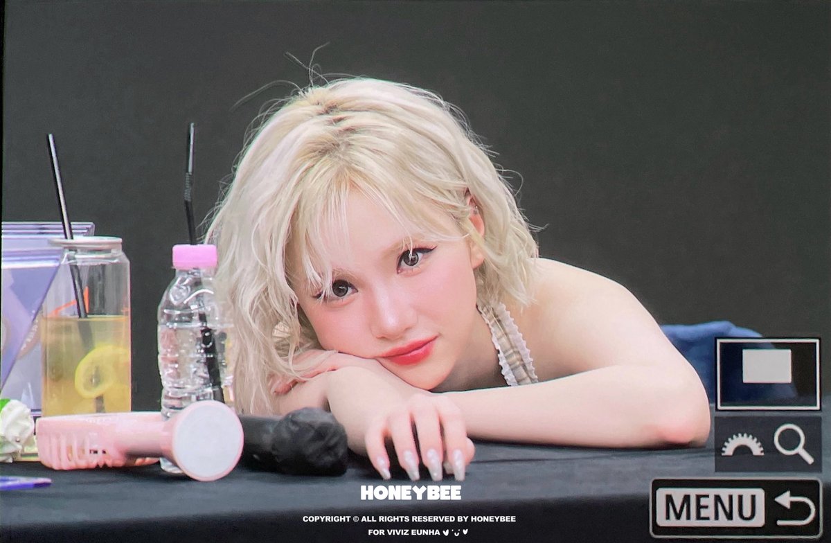 honeybee_530's tweet photo. 250718
#비비지 #VIVIZ #은하 #EUNHA https://t.co/qmU4mfZIHN