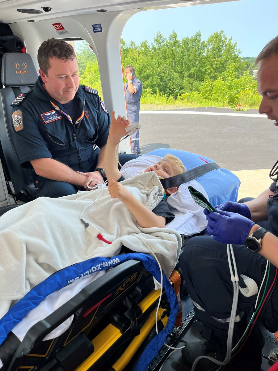 Ornge's tweet image. We received a heartfelt email from Kaitlin, a mother whose 3-year-old son, Thomas, was in need of urgent medical care after an accident. In late July 2024, while at their family cottage, Thomas suffered a suspected femur fracture after a fall.
ornge.ca/news-articles/…
