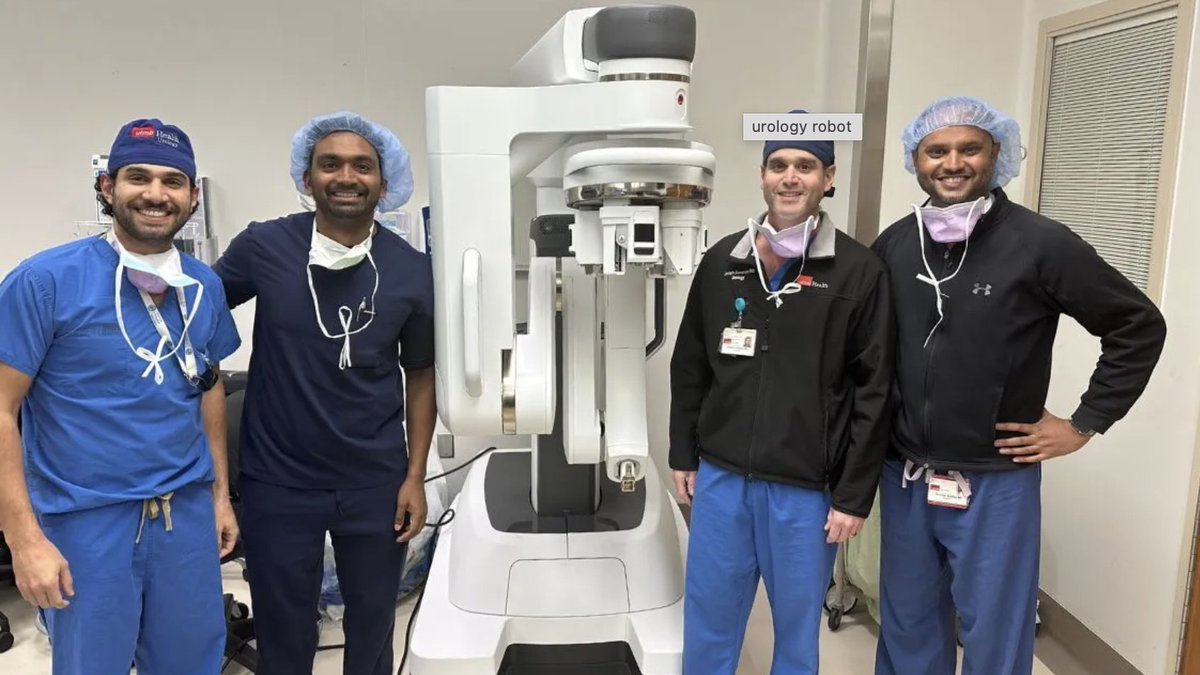 utmbhealth's tweet image. .@UTMBUrology is celebrating the successful launch and ongoing expansion of single-port robotic surgery, led by Drs. Sonstein and Sreshta. This innovative approach gives patients a more efficient option for urologic care. utmb.us/e8e
#RoboticSurgery #UrologyTexas