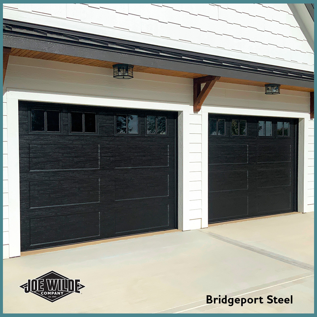 JoeWildeCo's tweet image. ✨ Bridgeport Steel garage doors combine the traditional symmetry of wood stile and rail door designs with the proven durability of Clopay's steel construction. 

joewilde.com/residential-pr…

#garage #garagedoor #clopay #bridgeport #joewilde #newberlin #rockford #illinois #wisconsin