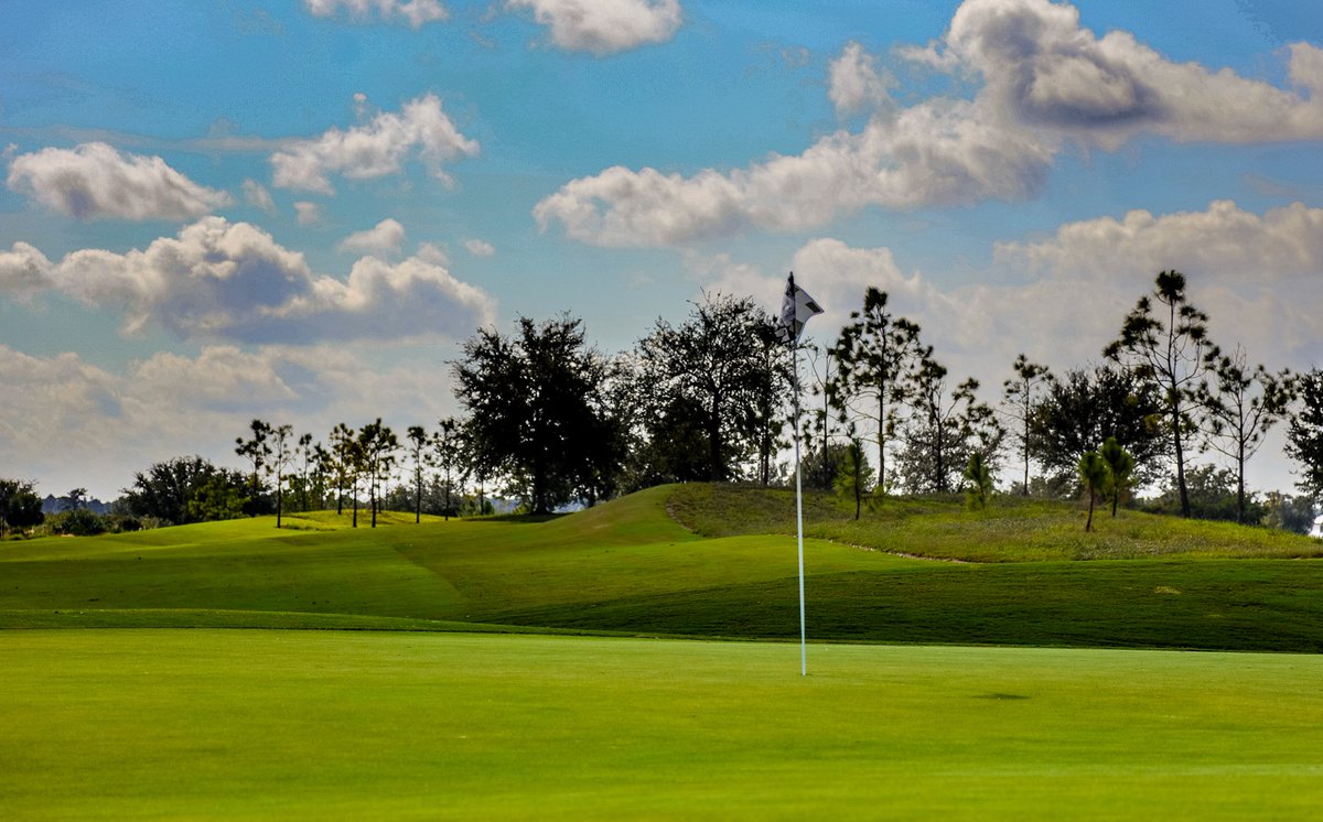 RiverHallCC's tweet photo. The course will be closed and undergo aerification on 𝗝𝘂𝗹𝘆 𝟮𝟭 - 𝗝𝘂𝗹𝘆 𝟮𝟯.

While we continue to recover, Members can play anytime Thursday, July 24 - Sunday, July 27 for just $𝟭𝟱t+tax per person.

Reserve your tee time today: https://t.co/nTWV5JPQFq https://t.co/VHGUeeAcSO