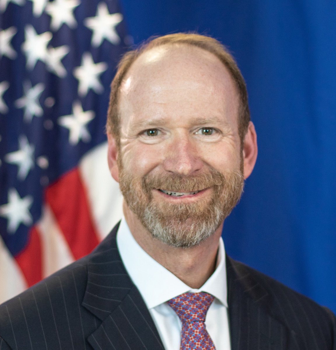 USinNigeria's tweet image. Join us in welcoming our new Consul General, Rick Swart, as he arrives in Lagos!
Consul General Swart has served around the world as a career diplomat, and for the next three years, he’ll be travelling across the 17 states in the Consulate General’s area of responsibility, to…
