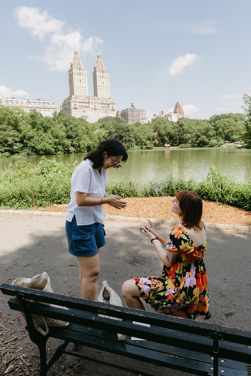 your cool aunt is in love with her fiancée tweet media