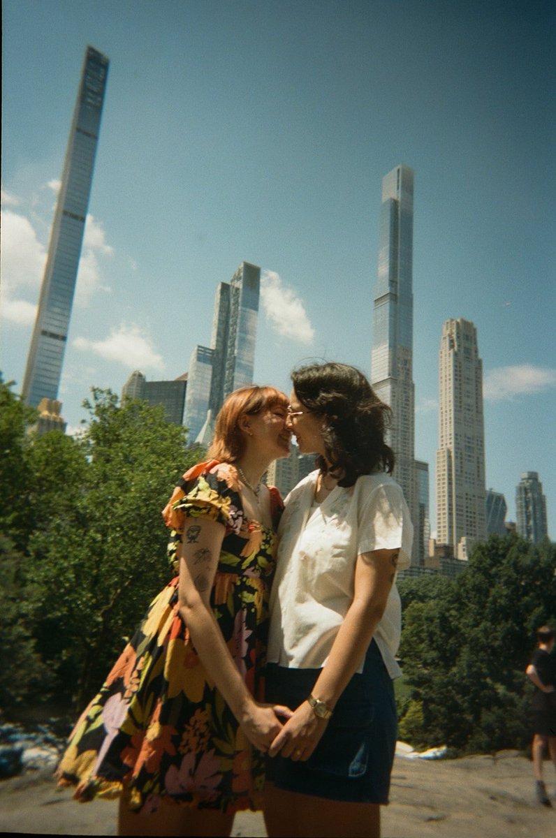 your cool aunt is in love with her fiancée tweet media