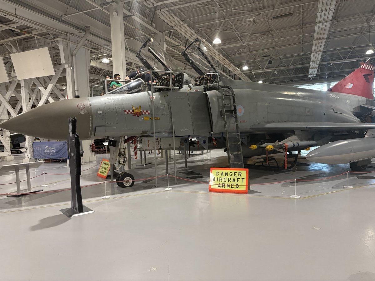 Hartzie98's tweet photo. Cheeky little solo day out to RAF Hendon https://t.co/VEcPEDJ2zL