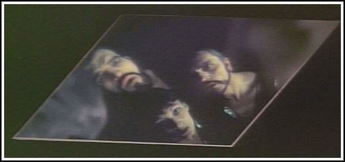 reclinernotes's tweet image. Coldplay has now turned their Jumbotron bit into the Phantom Zone from Superman
