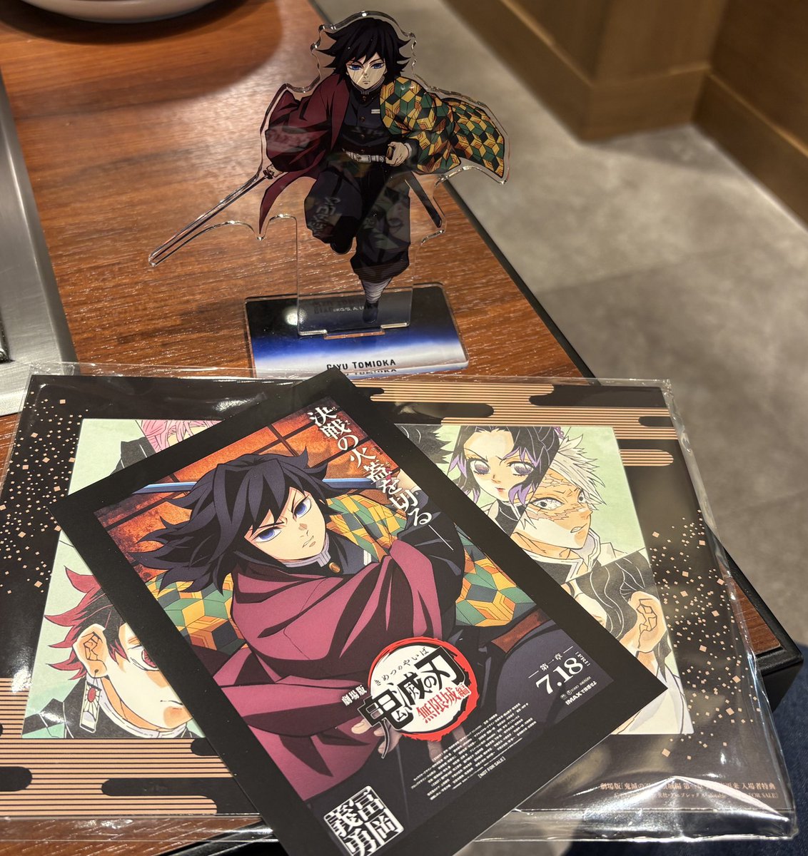 yamaasu218's tweet photo. 鬼滅の刃行ってきた。戦闘シーンすごい圧巻でかっこよかったし最高だった！ https://t.co/NQRma3luoZ