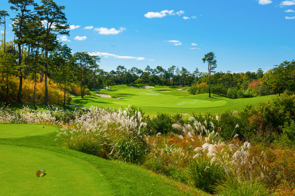 ASGCA's tweet image. Golf is a relationship-based business. &quot;By Design&quot; looks at long-term relationships between clubs &amp;amp; their golf course architects, and how that can benefit golfers.  tinyurl.com/yc2vdkph @ASGCA @DavidMDale @GolfHearn