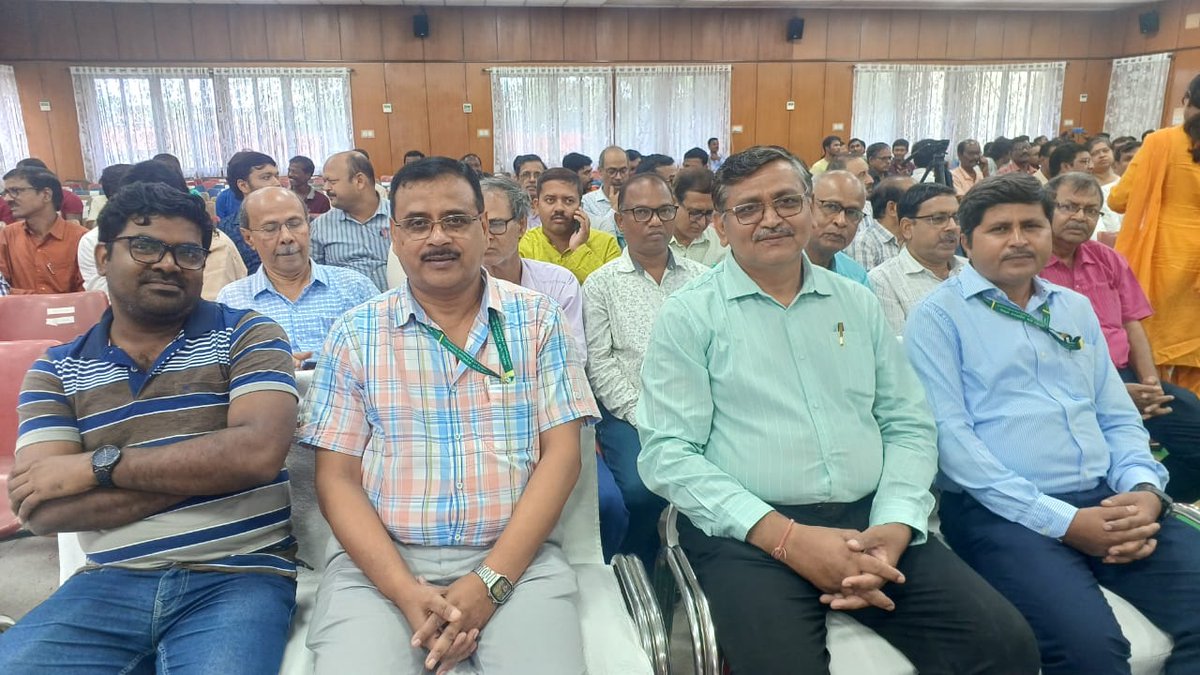 As part of ICAR-IGFRI, Jhansi's National Initiative for Accelerating Fodder Technology Adoption (NIAFTA), the ICAR-IGFRI, Jhansi and BCKV, Mohanpur, West Bengal organised a collaborative state level workshop on “Fodder Resources Development Plan for West Bengal” on 18th July,