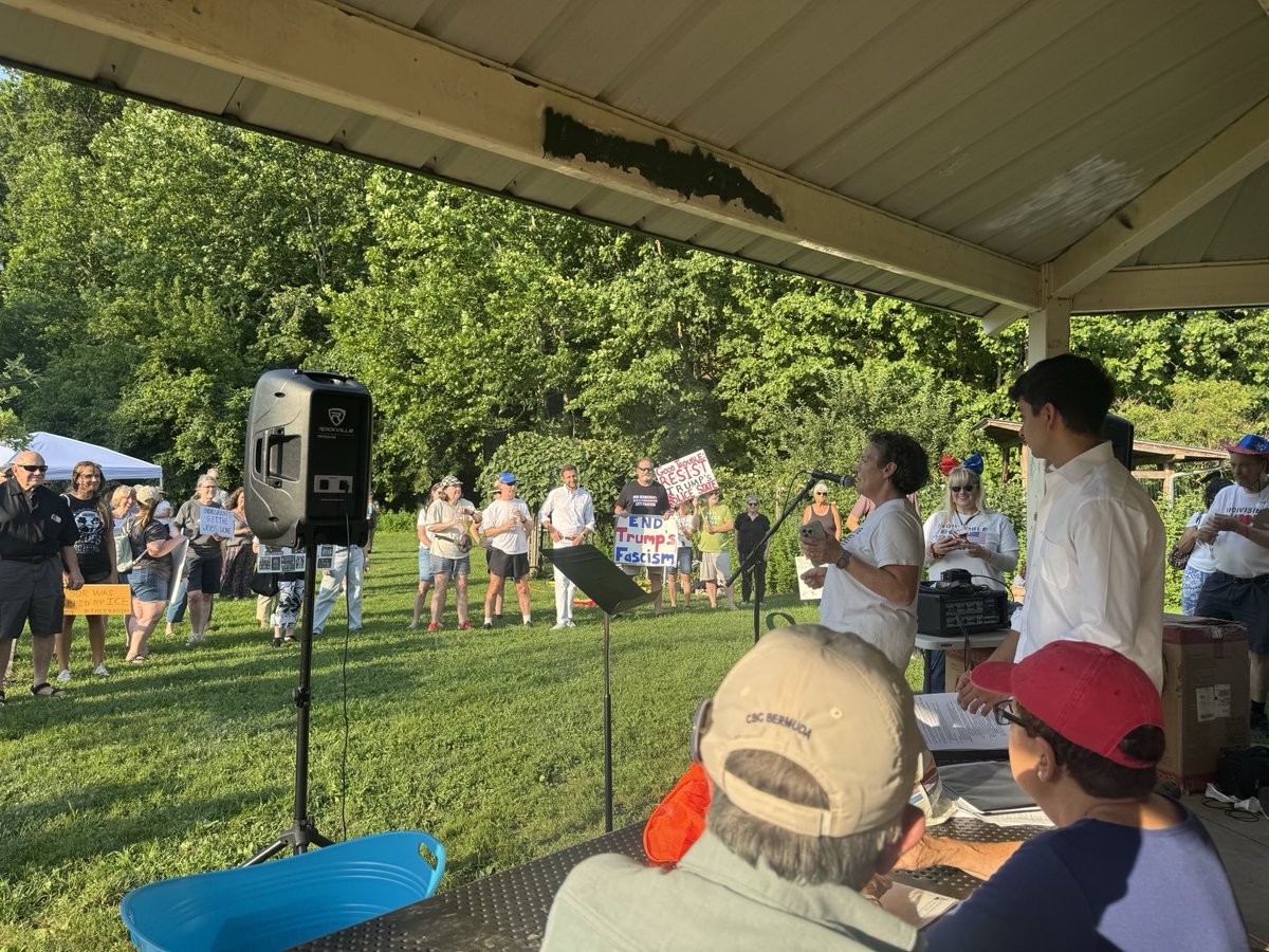 michaelrothnj's tweet image. Thank you to the Lambertville-New Hope Indivisible group for hosting a great event celebrating the legacy of Congressman John Lewis. Shoutout to Will McConnell for his reminder of what’s at stake and to organizer Cindi Sternfeld for her call to action:
“Hope will only take us so…