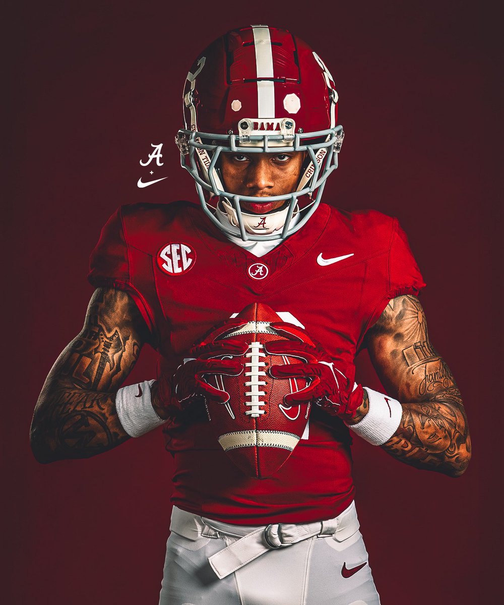 AlabamaFTBL's tweet image. Hollywood is joining the Nike family. ✔️
@Ryanwms1
#RollTide