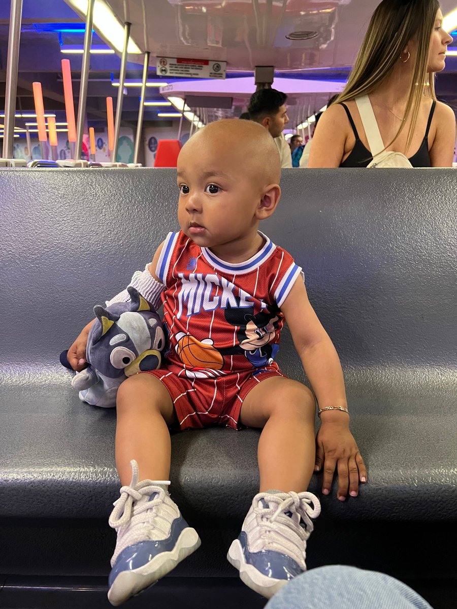 TeamNEGU's tweet image. Meet sweet Enzo—just one year old and already showing so much strength as he bravely battles cancer. 💛 As you can see, he absolutely loves playing ball, blowing bubbles, and enjoying fun outside toys. He’s also a big fan of cars, blocks, and dancing every chance he gets! #NEGU