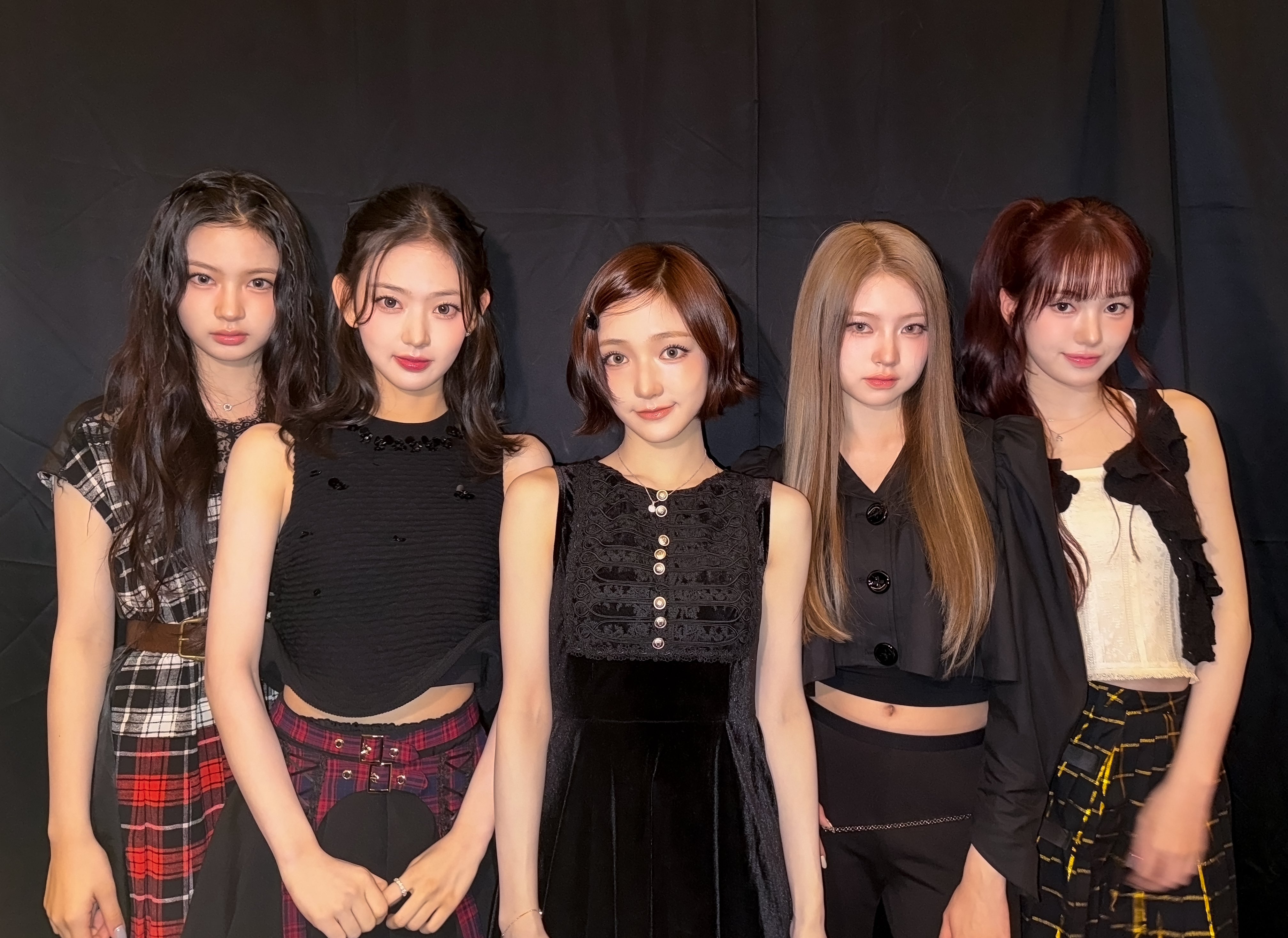 GwJTfeIXQAUrjII?format=jpg&name=4096x4096