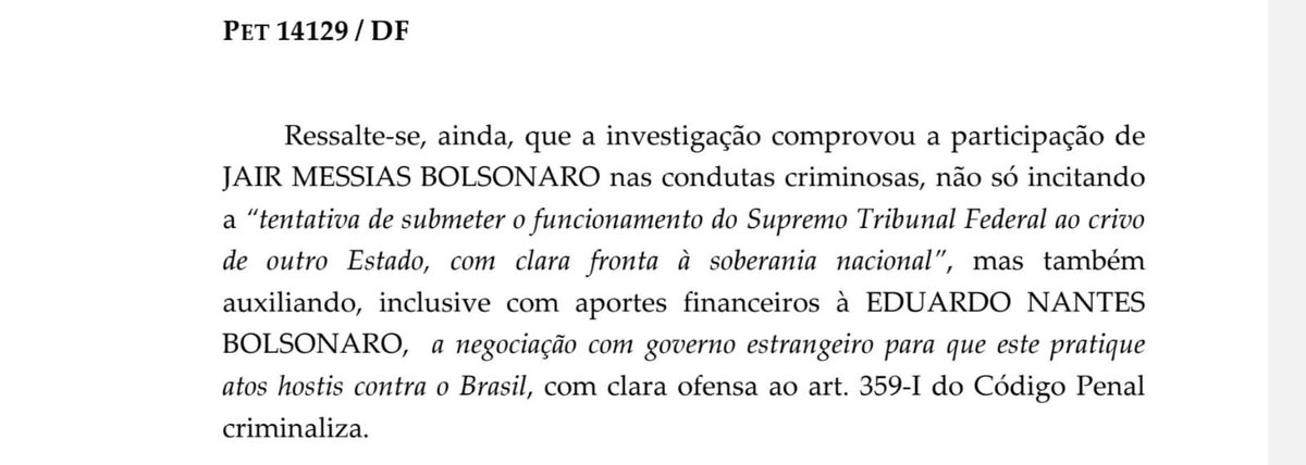 fabiofelixdf's tweet image. ‼️Alexandre de Moraes afirma que as investigações COMPROVAM que Bolsonaro participou ativamente de conspiração contra a soberania nacional, “não só incitando, mas auxiliando” ataque internacional contra o Brasil. A casa caiu!