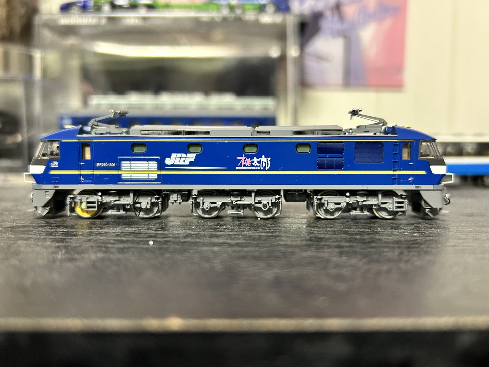 TOMIX EF210-301(落成時)精密加工品 Taisan1103 on X: 