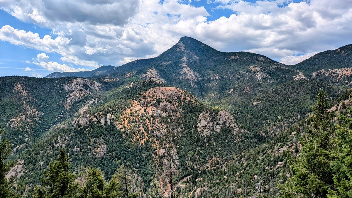 #HappyFriday 
Here's some photos from a 12 mile hike/jog I did up Barr trail in Colorado.