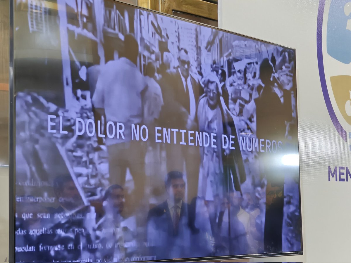 petilombardi's tweet image. Que la memoria sea nuestro faro para construir un futuro sin violencia ni olvido.
#AMIA #MemoriayJusticia