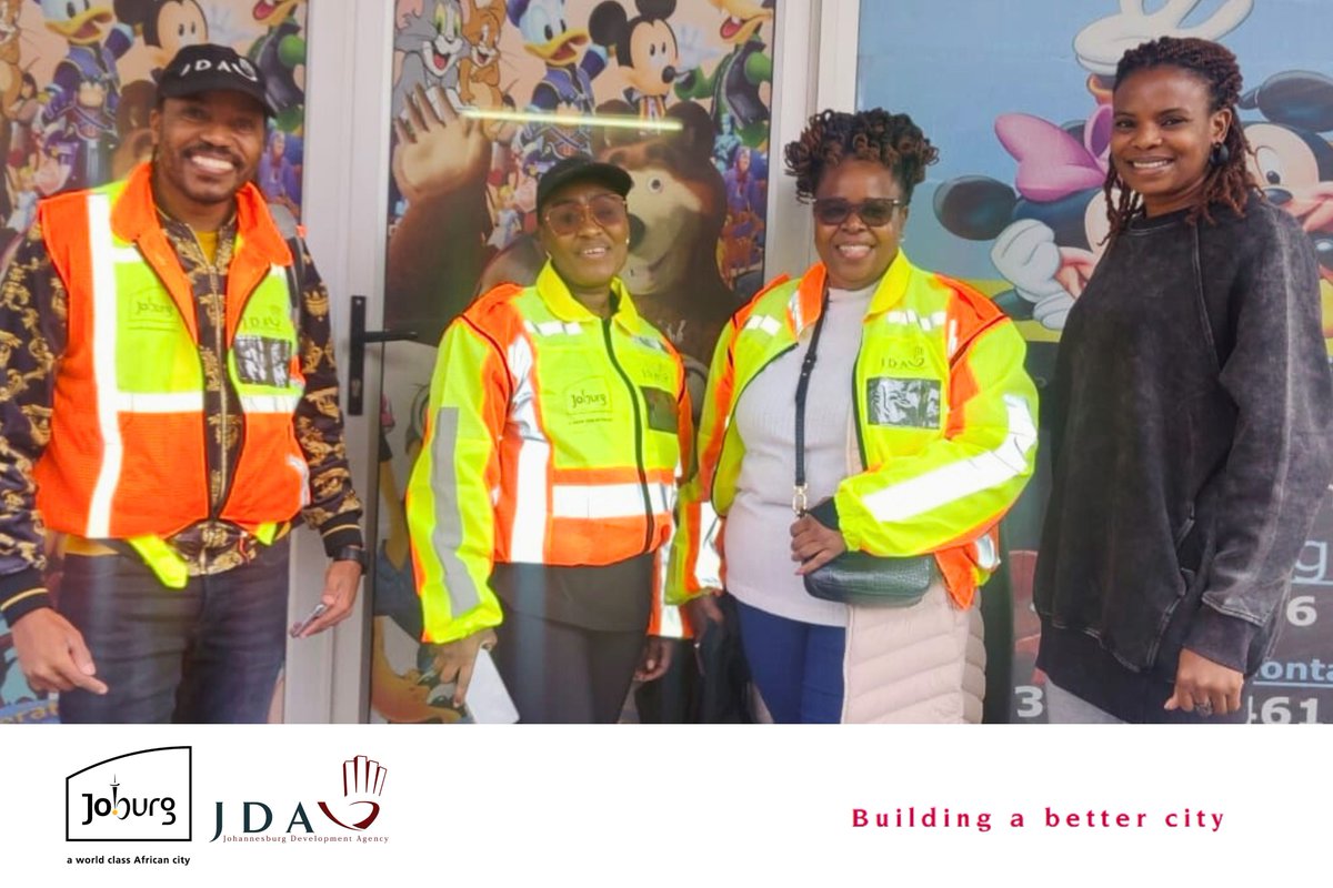 JDA_joburg's tweet image. 📌 67 MINUTES, 8 ECD CENTRES AND 435 CHILDREN IMPACTED 🇿🇦
In the true spirit of ubuntu, the @JDA_Joburg (JDA) marked #MandelaDay2025 by donating essential Early Childhood Development (ECD) resources to eight ECD centres across the @CityofJoburgZA.
Under the theme “Uniting to…