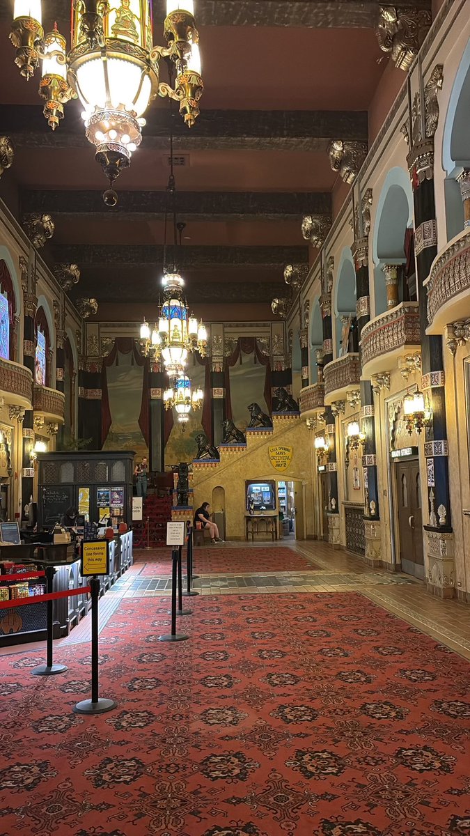 MKENewYorker's tweet image. Accidentally getting a little too high and going to the Oriental Theatre only to wind up standing in the lobby admiring everything about the place is all part of the Milwaukee experience