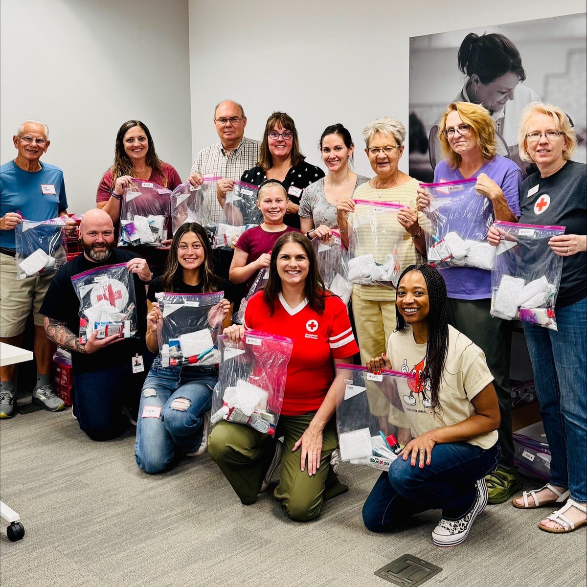 mnredcross's tweet image. We're honored to champion the incredible athletes at the National Veterans Wheelchair Games in Minneapolis. Our dedicated team came together to assemble 400 hygiene kits—equipped with toiletries, hand sanitizer, bandages, and more—for distribution during the #WheelchairGames.