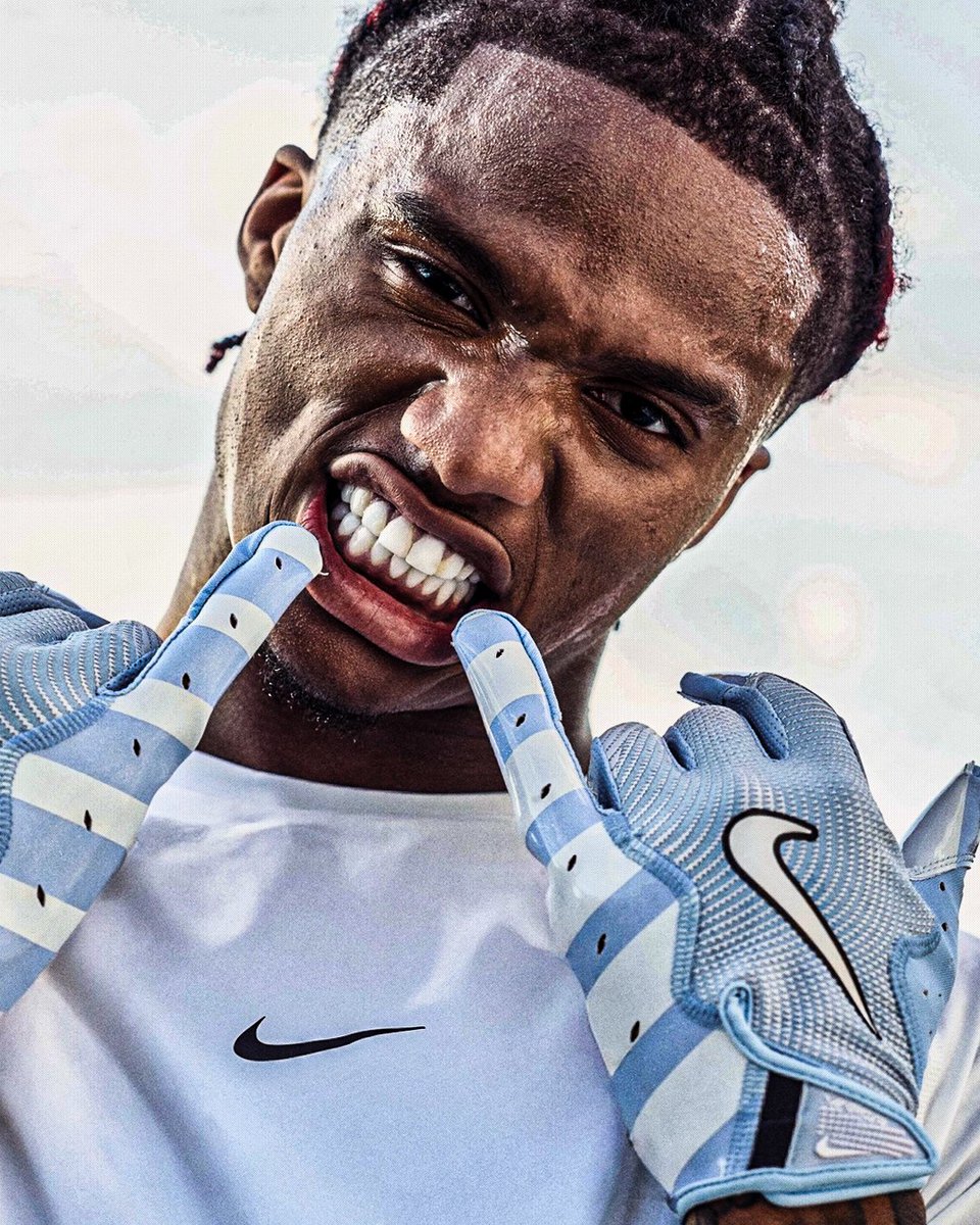 NEW: Alabama WR Ryan Williams has signed an NIL deal with Nike🔥

on3.com/college/alabam…
