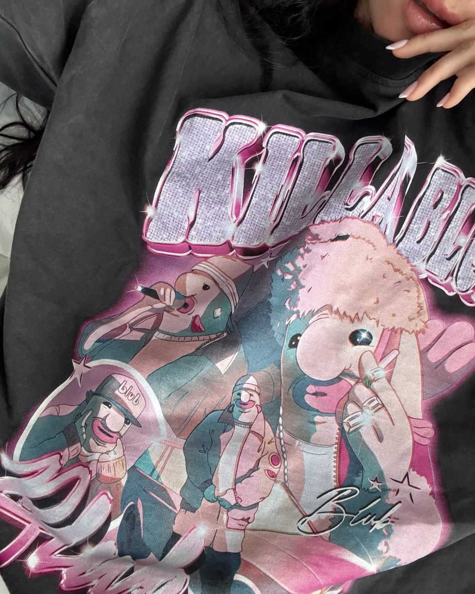 BlubBlobCoin's tweet image. If you are a Blubliever and can prove it, reply to this post for a free tee
🤳 @playmatejaylene