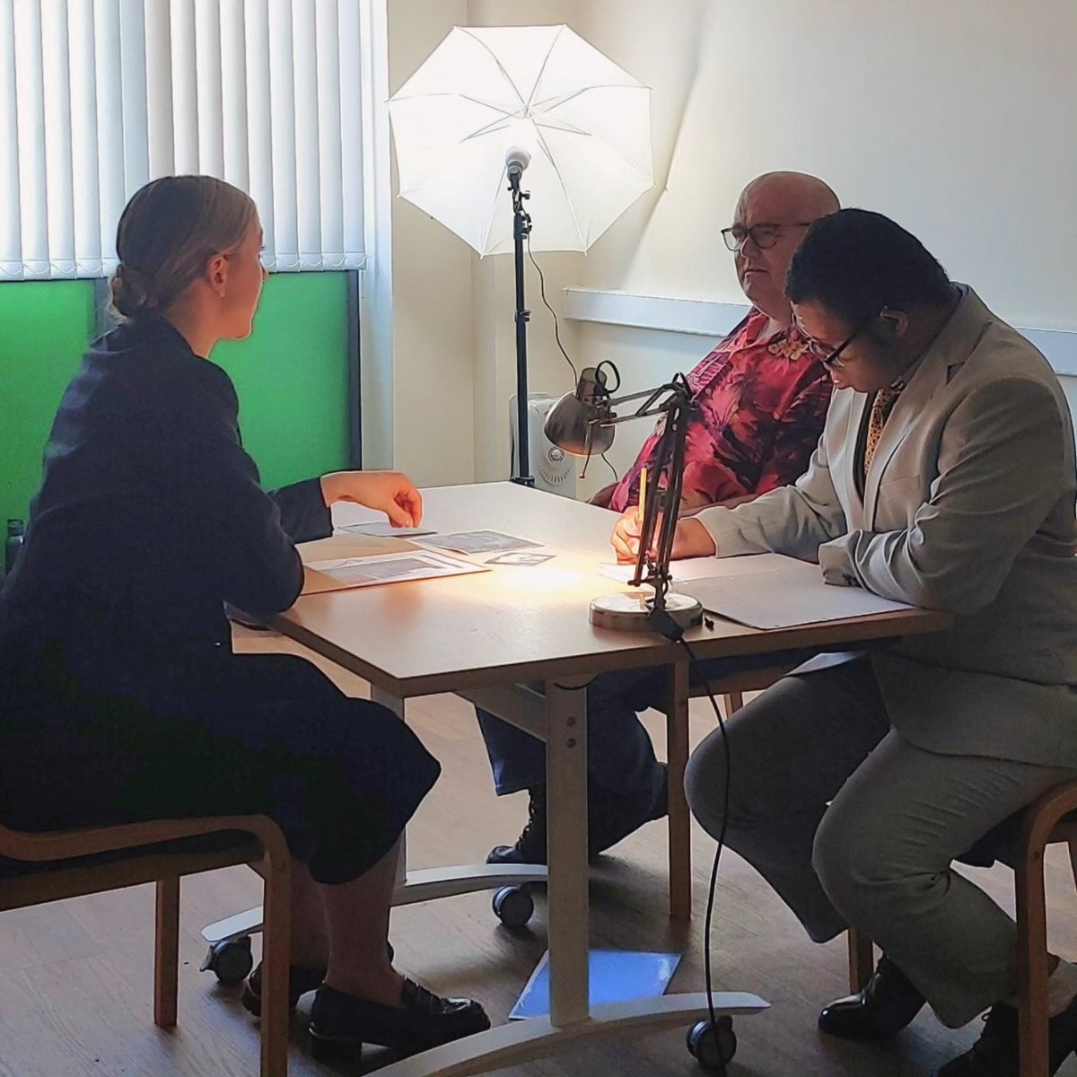 Talkback_UK's tweet photo. Get ready to be inspired! 🎬
Our amazing lead actors, one with a learning disability, one on the autism spectrum, and our own staff, bring something truly special to the screen.
Read more👇👇
https://t.co/uMe7Zl6KLM
#filmproject #BTS #modernslavery https://t.co/yk8trYvU8W