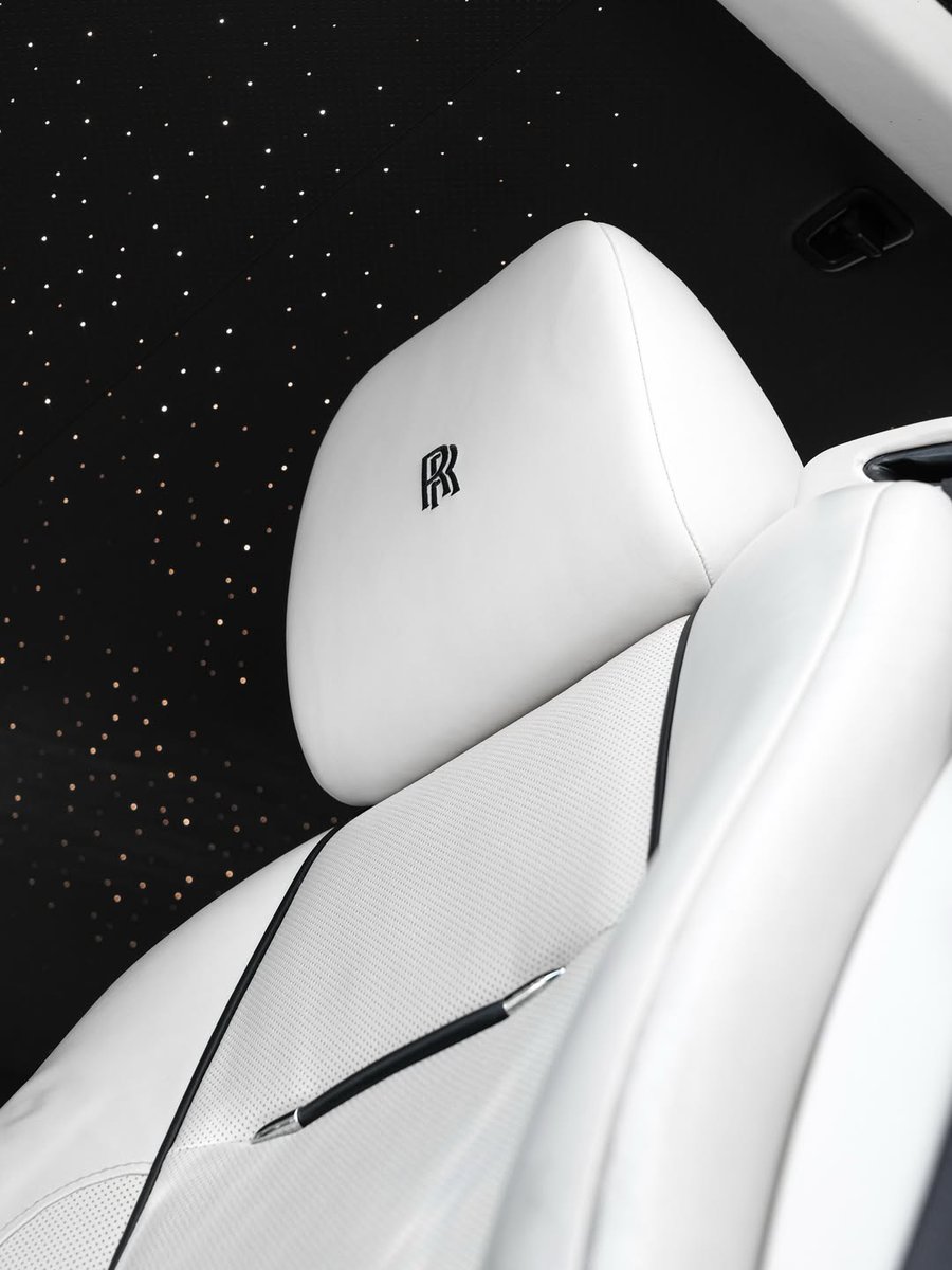 ROLLS-ROYCE WRAITH 🖤🖤