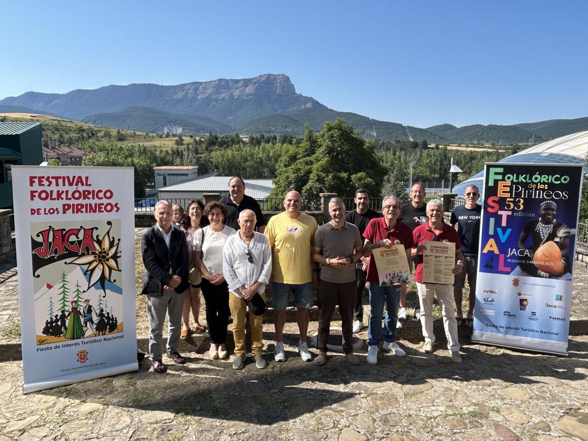 cope_jaca's tweet image. 🎉 Festival Folklórico de los Pirineos. 🌍 600+ artistas de 13 países. ✨ 💃🎶 #JacaFolk #CulturaGlobal 🥳
Info aquí
👇👇👇
ver.cope.es/j6k6m3