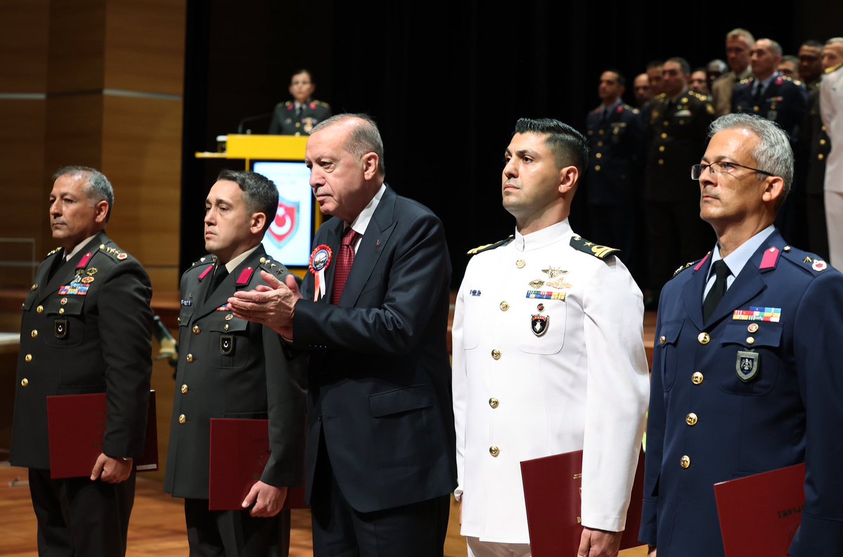 trpresidency's tweet image. “We determinedly and hopefully advance towards our goal of a terror-free Türkiye” tccb.gov.tr/en/news/542/16…