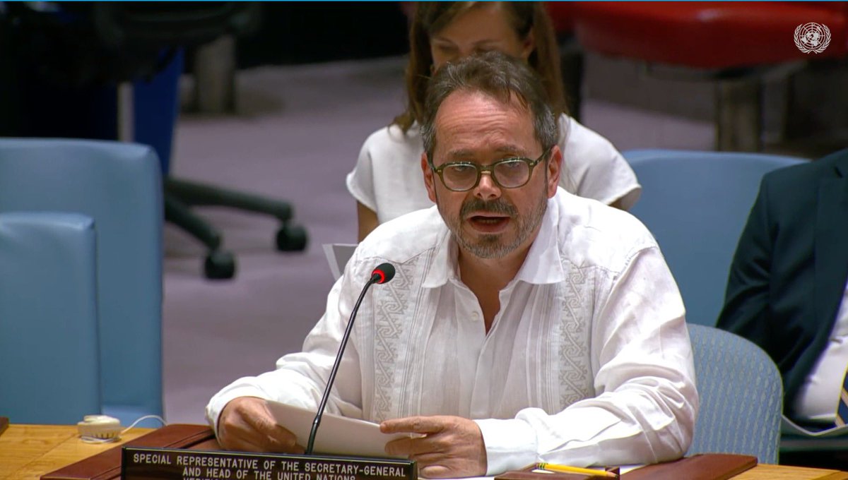 CGRuizMassieu's tweet image. Mientras el país entra en un período electoral que podría acentuar las divisiones políticas, reitero el llamado del Secretario General @antonioguterres a que los colombianos y colombianas sigan trabajando en el proceso de paz con un espíritu de cooperación. #UNSC
