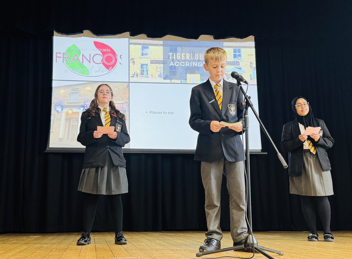 AmazingAccy's tweet image. We enjoyed a special visit to @mountcarmelhigh this morning... where we were invited to judge some incredible presentations about #AmazingAccrington! 🤩
The students did a wonderful job and we applaud them all for their fantastic efforts 👏
Learn more ⬇️…