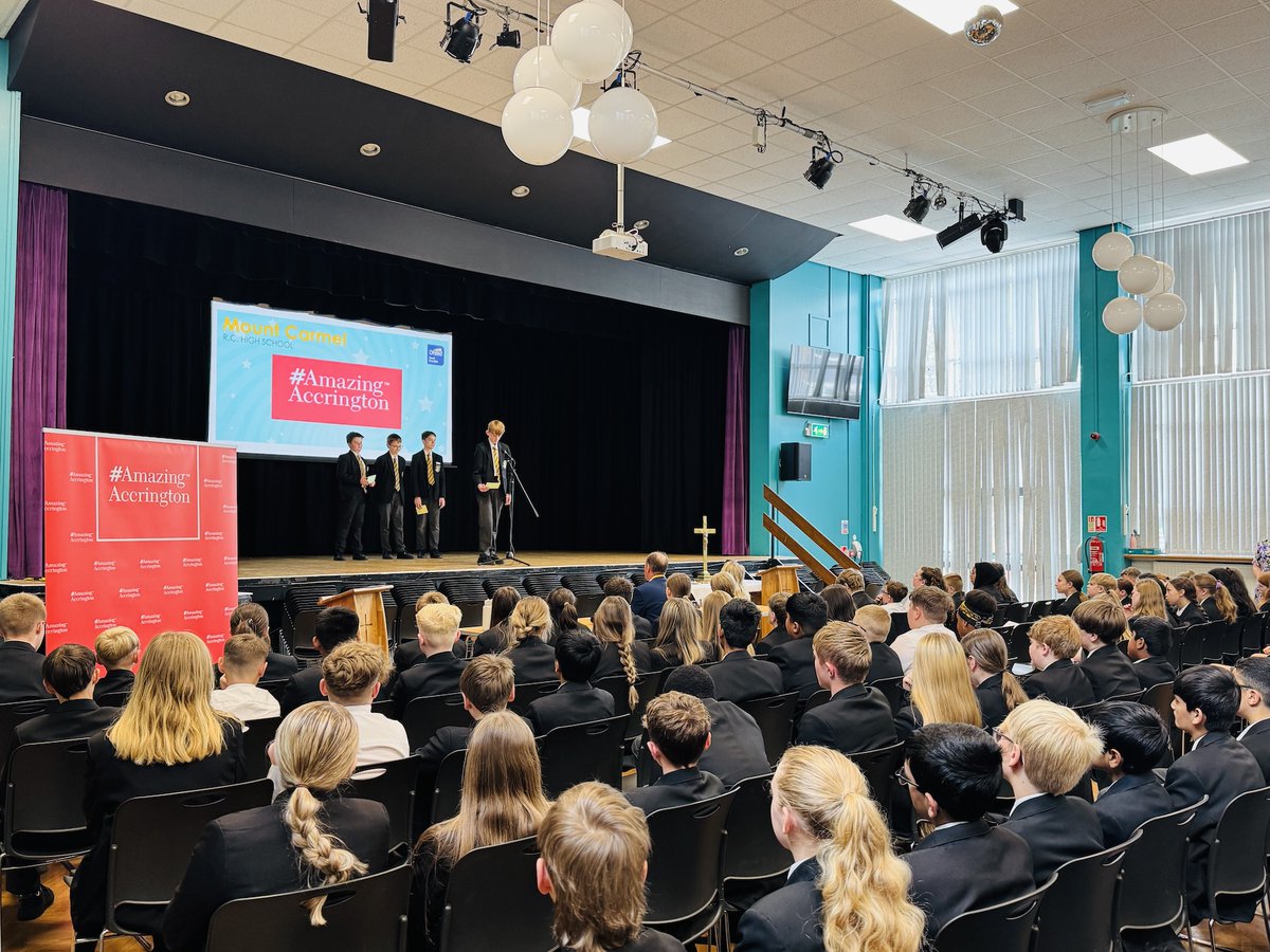 AmazingAccy's tweet image. We enjoyed a special visit to @mountcarmelhigh this morning... where we were invited to judge some incredible presentations about #AmazingAccrington! 🤩
The students did a wonderful job and we applaud them all for their fantastic efforts 👏
Learn more ⬇️…