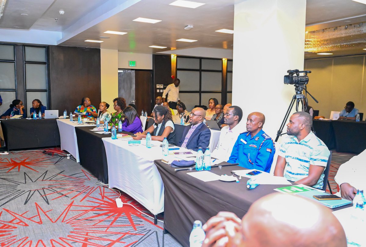 AnyangNyongo's tweet image. Today, during a highly productive Court Users Committee (CUC) meeting at the Acacia Hotel, bringing together key stakeholders dedicated to strengthening our justice system.
It was an honor to join members of the Judiciary, civil society organizations, NGOs, and other vital…