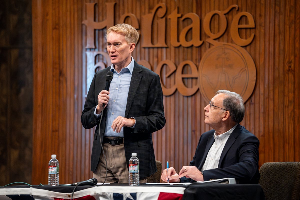 SenateAgGOP's tweet image. The One Big Beautiful Bill delivers wins for Oklahoma agriculture. @SenatorLankford breaks down how farmers in The Sooner State will benefit.
Listen here ⬇️
oklahomafarmreport.com/okfr/2025/07/1…
