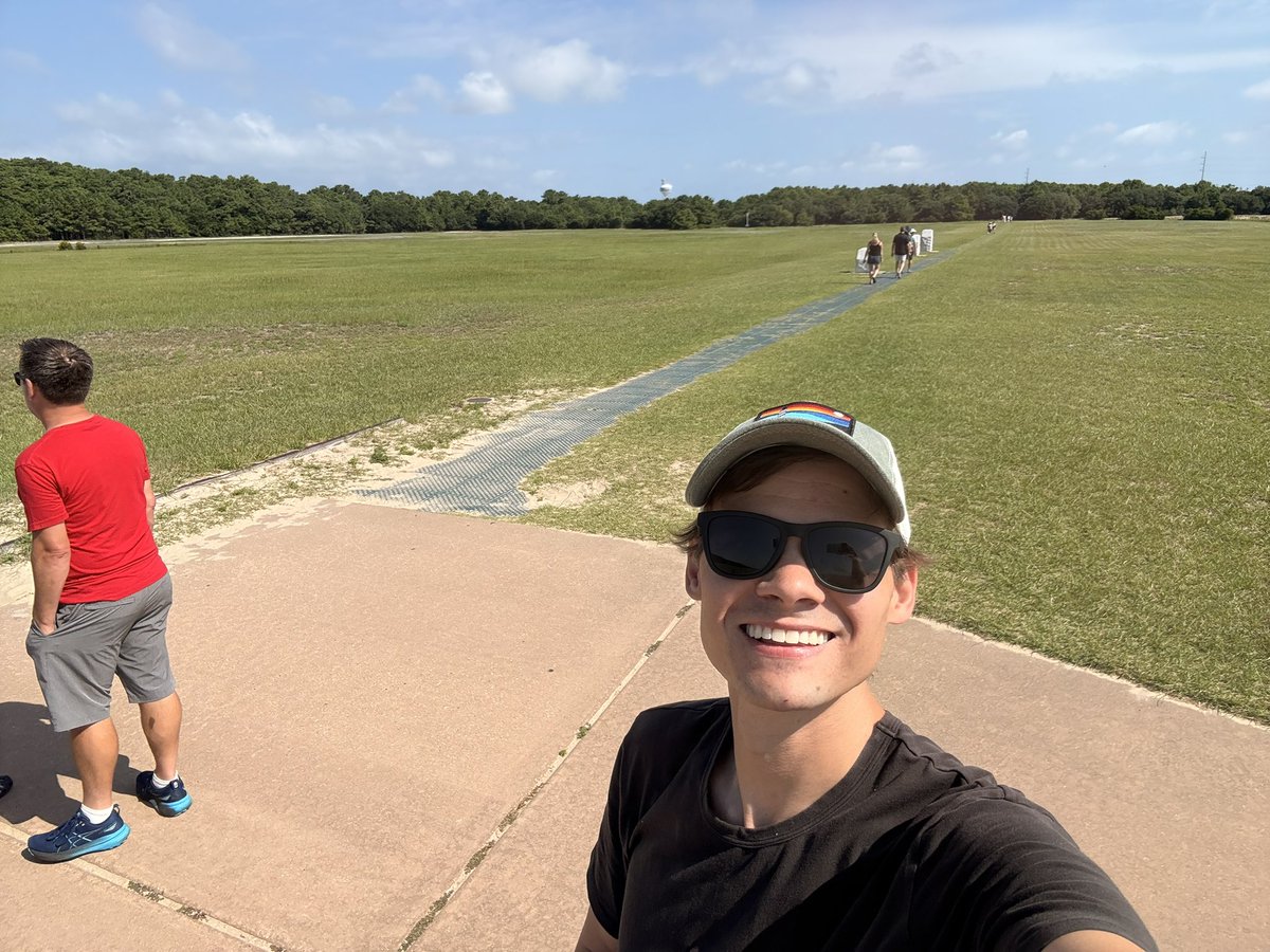astrogrant's tweet image. My wife thinks I am a dork but I think this is 😎