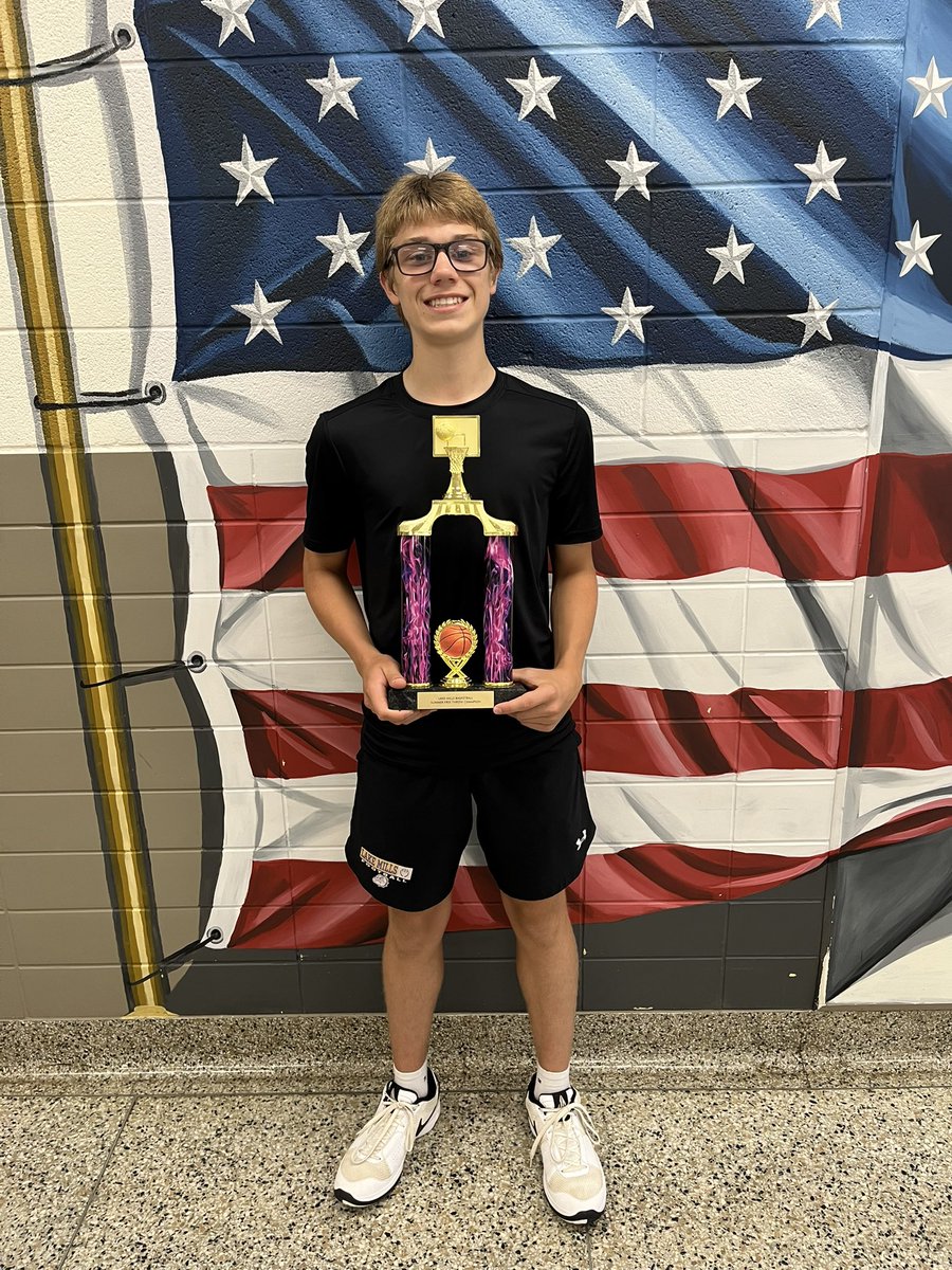 LM_BulldogHoops's tweet image. Gavin Paton is our final Friday free throw winner of the summer with 44 of 50. Great shooting, Gavin. Another excellent workout this morning by our team, and we’re looking forward to competing this weekend at the West Fork team camp. 🏀🏆#Together