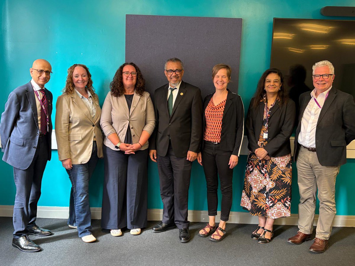 DrTedros's tweet image. Grateful to @ManchesterSU senior leaders and professors: Larissa Fast, @DarkNatter, @jonijojo, Lucie Byrne-Davis, Arpana Verma, Nalin Thakkar and @gedbyrne for their warm welcome this morning and for their ongoing support to @WHO, including on strengthening health workforce,…