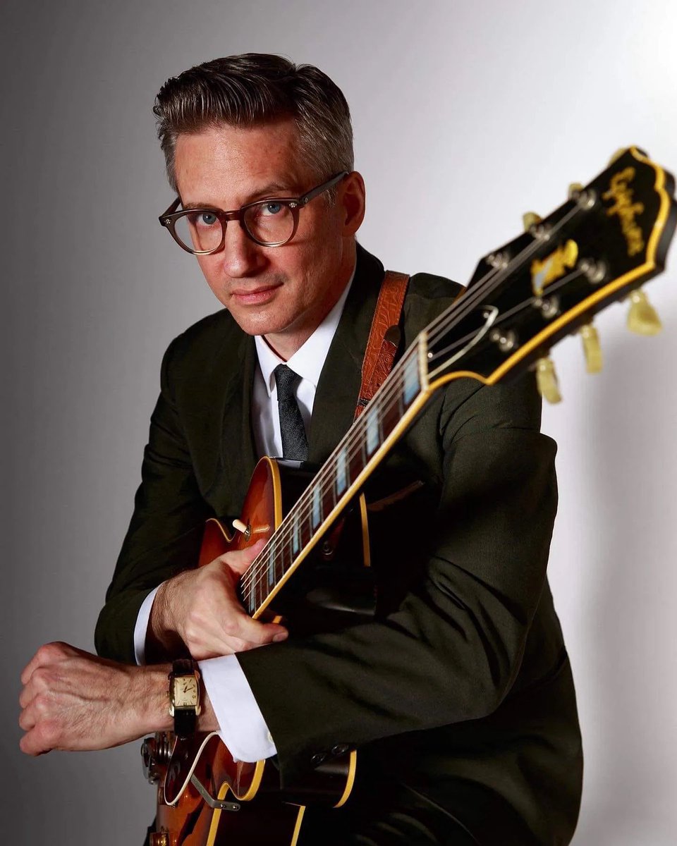 HungryBrainChi's tweet image. Friday! Joel Paterson Swing Quartet with Natalie Scharf, Jeff Parker, &!Alex Hall. Doors: 7, Show: 9pm