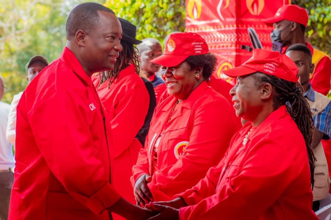 Times360Malawi's tweet image. #Times360Malawi
UTM president Dalitso Kabambe has challenged that UTM will form the biggest block in Parliament with over 150 Members of Parliament (MPs) in a house of 229 members.