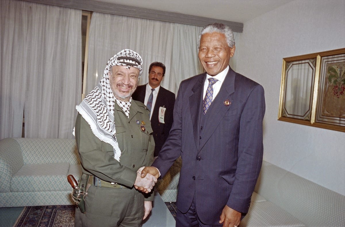 agent_of_change's tweet image. "The histories of our two peoples, Palestinian and South African, correspond in such painful and poignant ways, that I intensely feel myself being at home amongst compatriots." - Nelson Mandela in Gaza, 1999.
Happy birthday Madiba. Free Palestine!