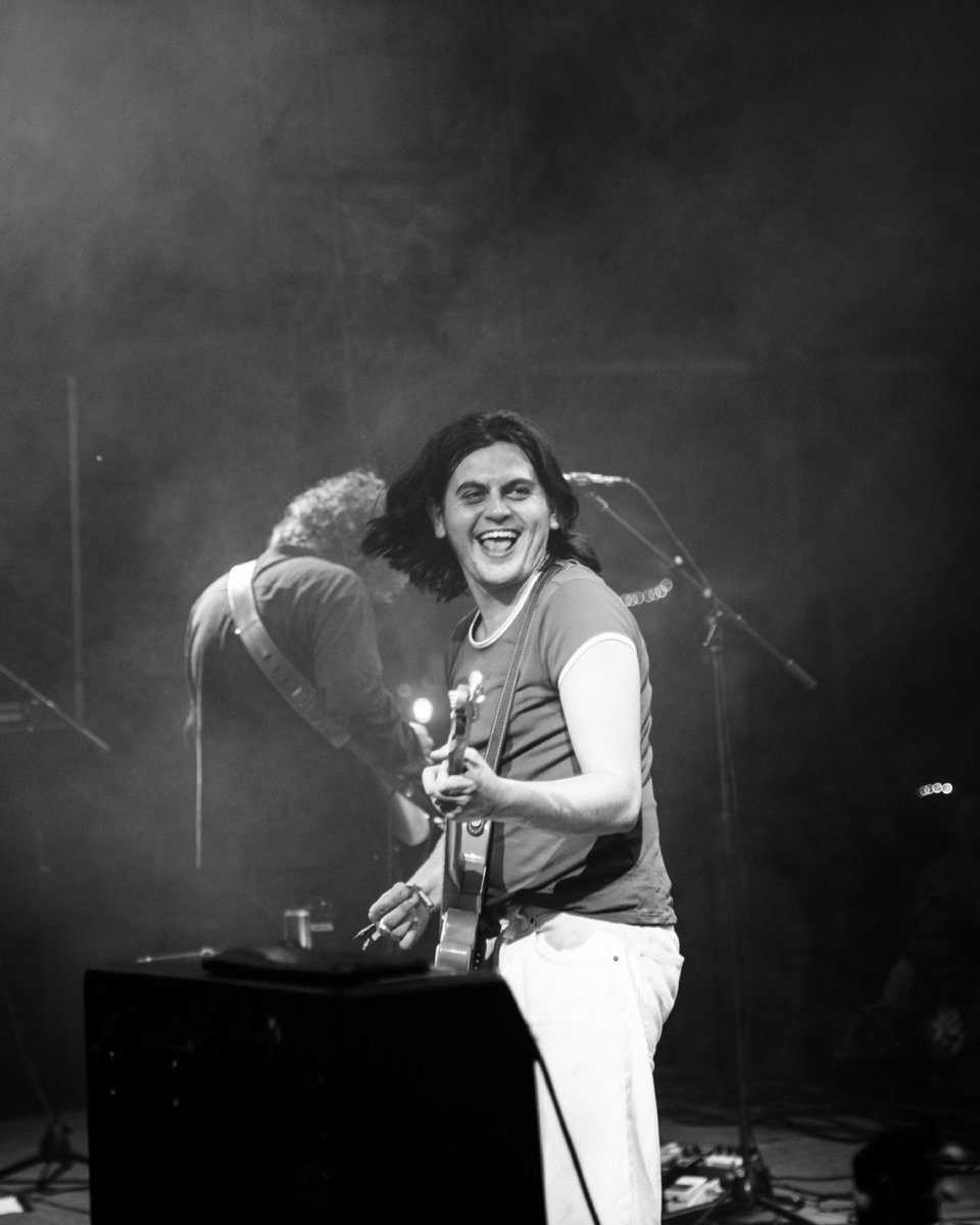 The Heavy Heavy (@theheavyheavyuk) on Twitter photo We are proud to announce our latest release - The Heavy Heavy ‘Live’ - side 1 is a collection of songs recorded on the road during our One of a Kind tour, and side 2 is live in the studio.
Pre-order + stream "Real Love Baby (Church Sessions): ffm.to/thh-live We are proud to announce our latest release - The Heavy Heavy ‘Live’ - side 1 is a collection of songs recorded on the road during our One of a Kind tour, and side 2 is live in the studio.
Pre-order + stream "Real Love Baby (Church Sessions): ffm.to/thh-live
