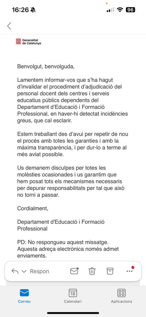 Gràcies Ensenyament! Ara estem molt més tranquils! Com més amunt de l’esglaó, més inútils…