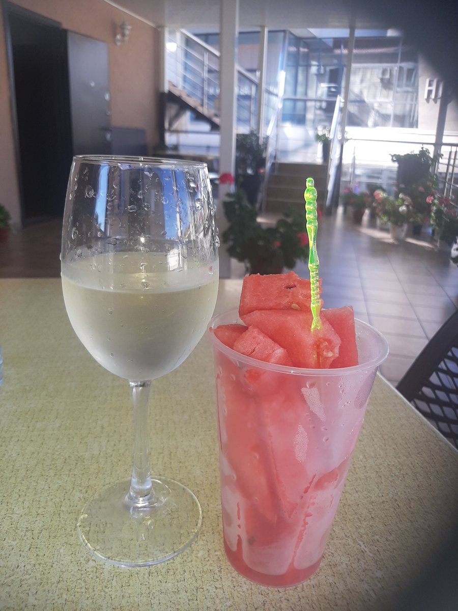 Не хочу хвастаться (нет, хочу!) Я в отпуске. Желаю всем отпуска и вкусного арбуза