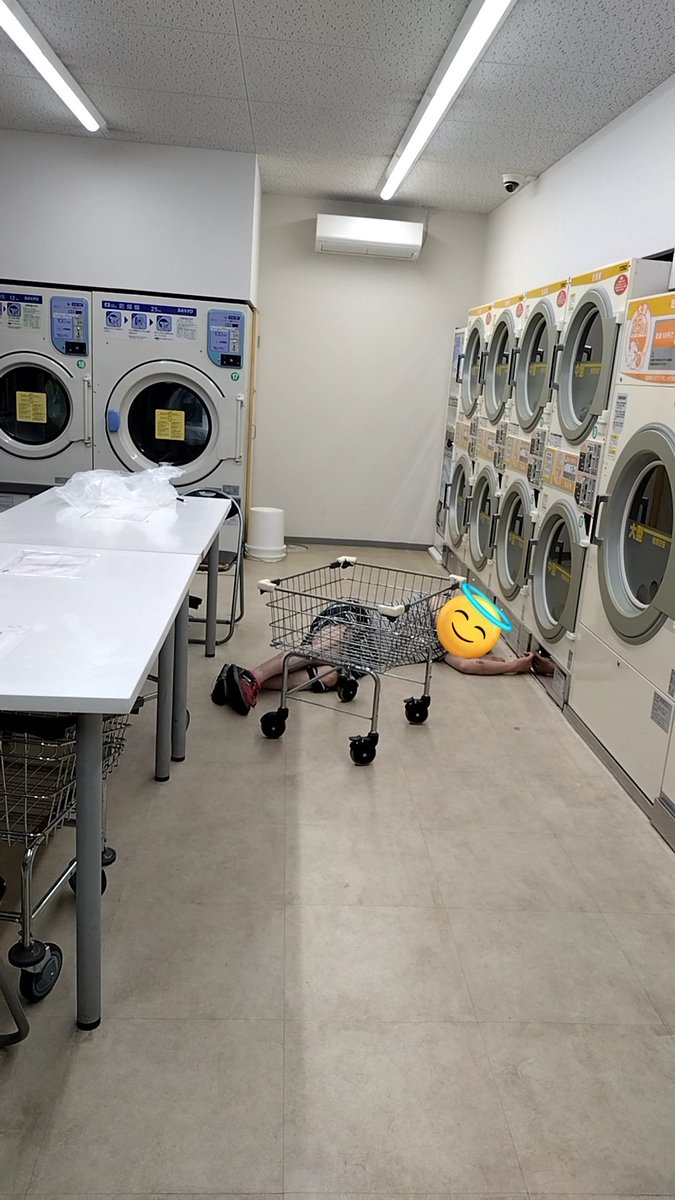 酔っ払いのホテルかっ！