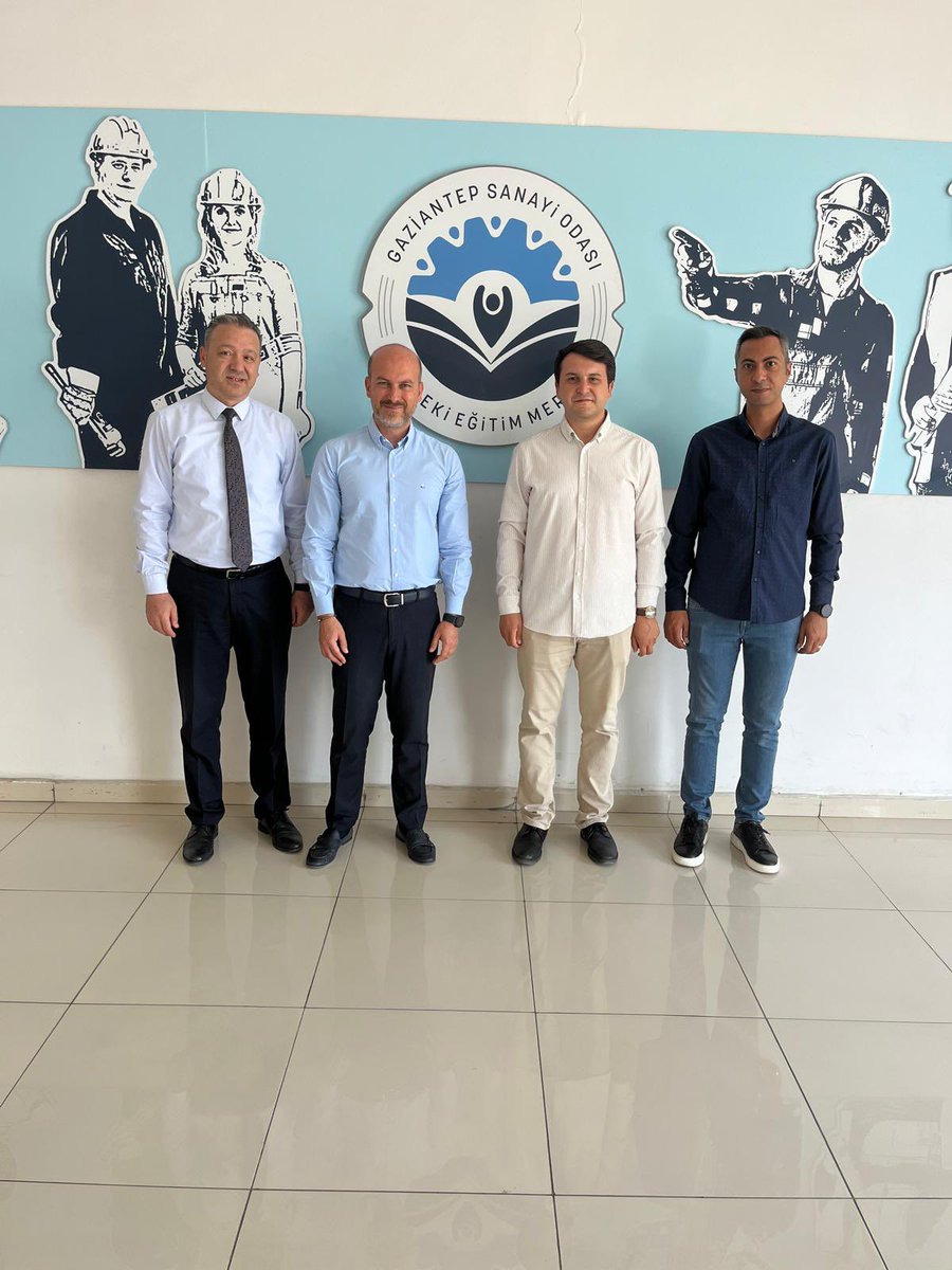 Mehmet Şirin (@mehmettsirin) on Twitter photo GSO Yönetim Kurulu üyesi Sn. <a href="/BoraTezel/">Bora Tezel</a> ve Gaziantep GSO Genel Sekreter Yardımcısı Sn. İbrahim Çalı’nın katılımları ve bilgilendirmeleri ile GSO - MEM alanını ziyaret ederek işbirliği çalışmalarımız için fikir alışverişinde bulunduk. <a href="/GantepTeknopark/">Gaziantep Teknopark</a> <a href="/gso_kurumsal/">Gaziantep Sanayi Odası</a> GSO Yönetim Kurulu üyesi Sn. <a href="/BoraTezel/">Bora Tezel</a> ve Gaziantep GSO Genel Sekreter Yardımcısı Sn. İbrahim Çalı’nın katılımları ve bilgilendirmeleri ile GSO - MEM alanını ziyaret ederek işbirliği çalışmalarımız için fikir alışverişinde bulunduk. <a href="/GantepTeknopark/">Gaziantep Teknopark</a> <a href="/gso_kurumsal/">Gaziantep Sanayi Odası</a>