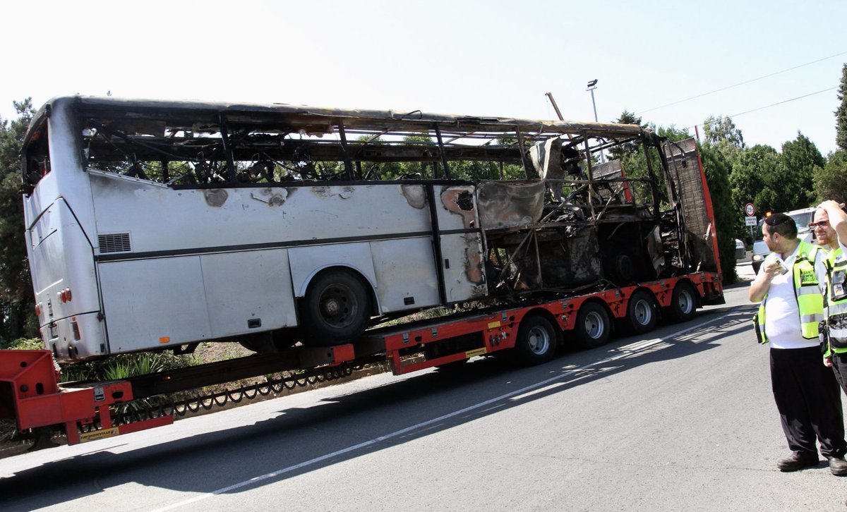 AJCCEO's tweet image. On this day in 2012, a Hezbollah terrorist detonated a bomb on a bus full of Israeli tourists, many of them young, who were in Bulgaria on vacation to enjoy the beach. 6 people were killed and 32 injured. A pregnant woman was among the murdered.
This was terrorism, plain and…