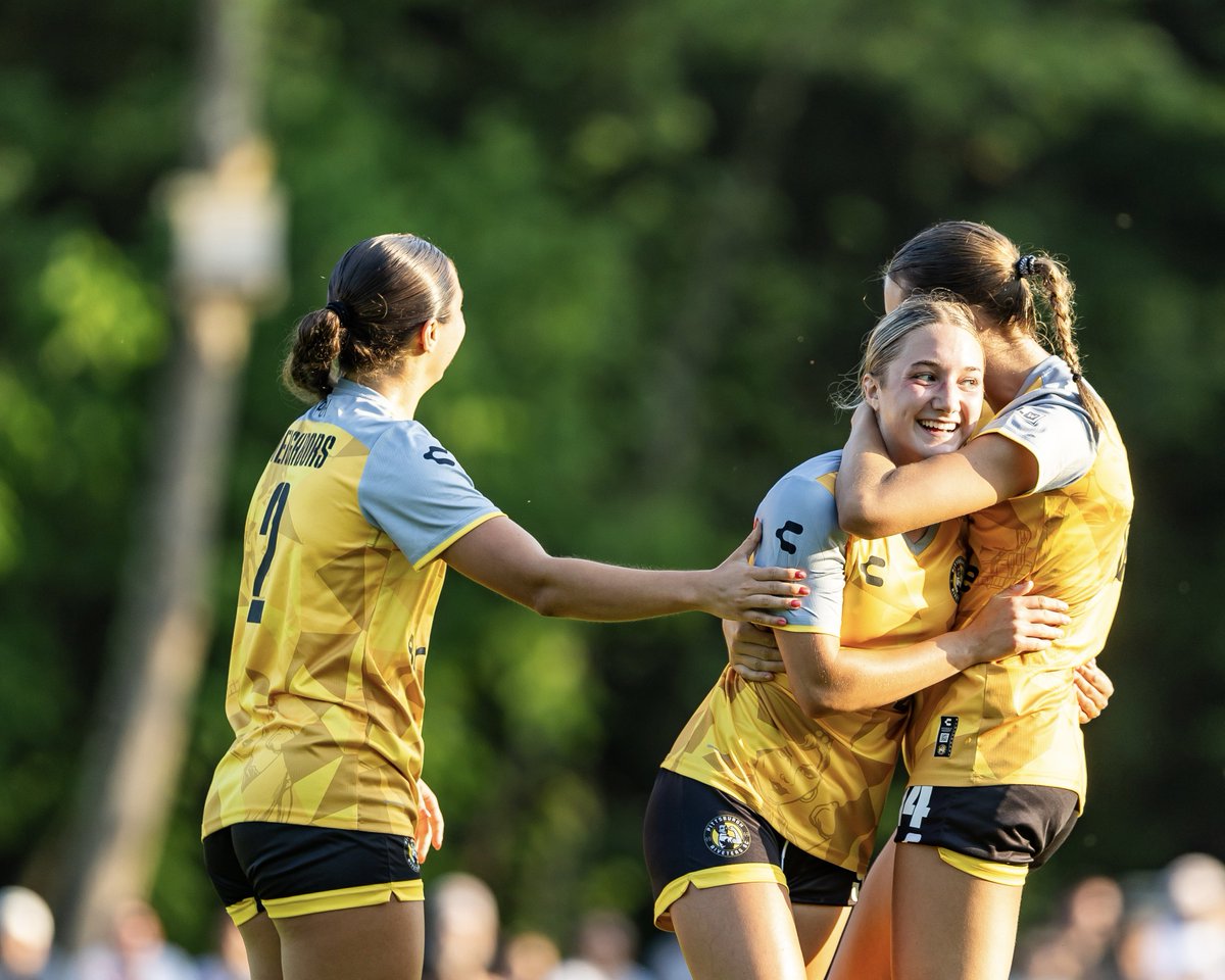 RivetersSC's tweet image. Celebrations from a memorable inaugural season! 🎉
 
#RivetersRise