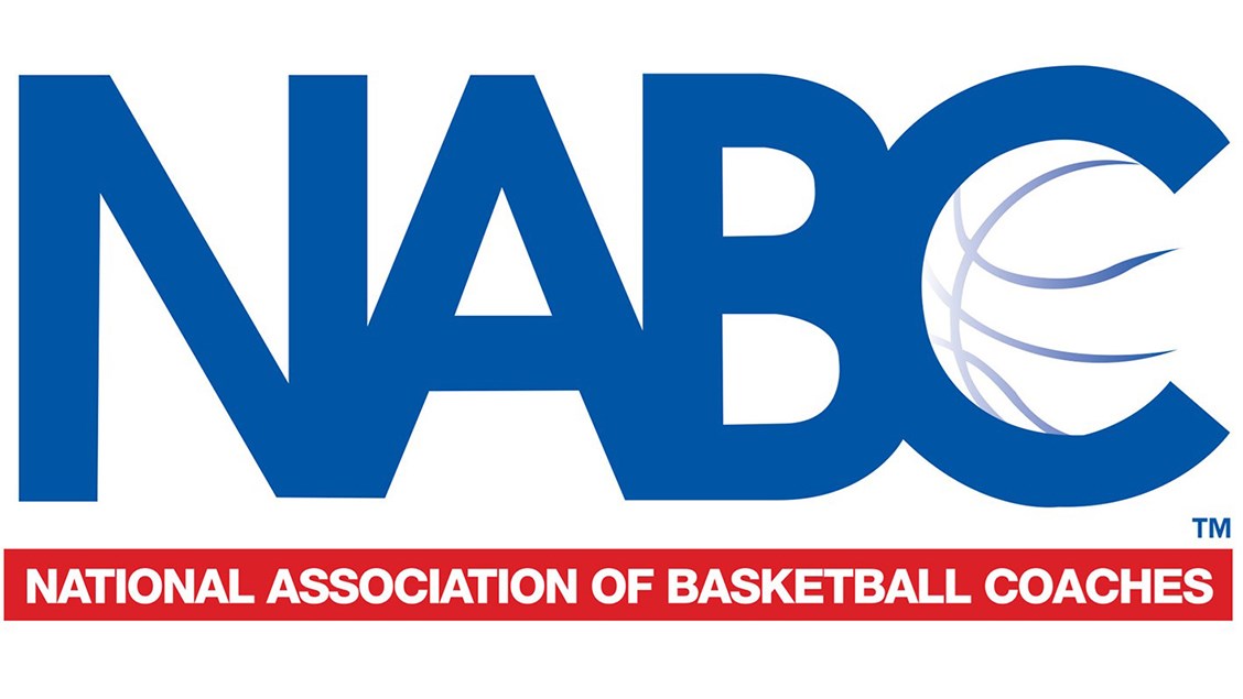 OVCSports's tweet image. The @USI_Basketball Team earned the @NABC1927 Team Excellence Award while 10 OVC men's basketball student-athletes were named to the NABC Honors Court for their achievements in the classroom. 🏀
bit.ly/4kEVIdD | #OVCit